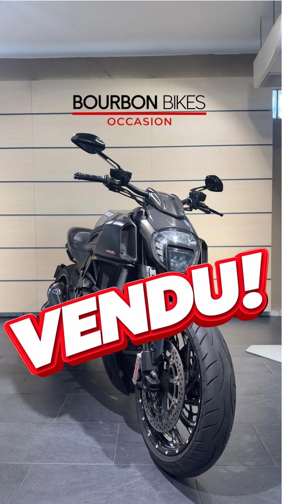 DUCATI DIAVEL 1198 CARBON