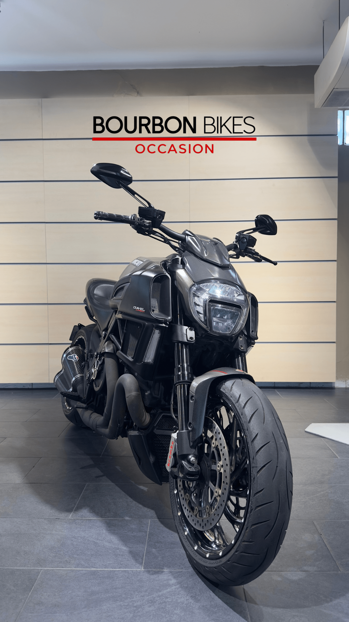 DUCATI DIAVEL 1198 CARBON