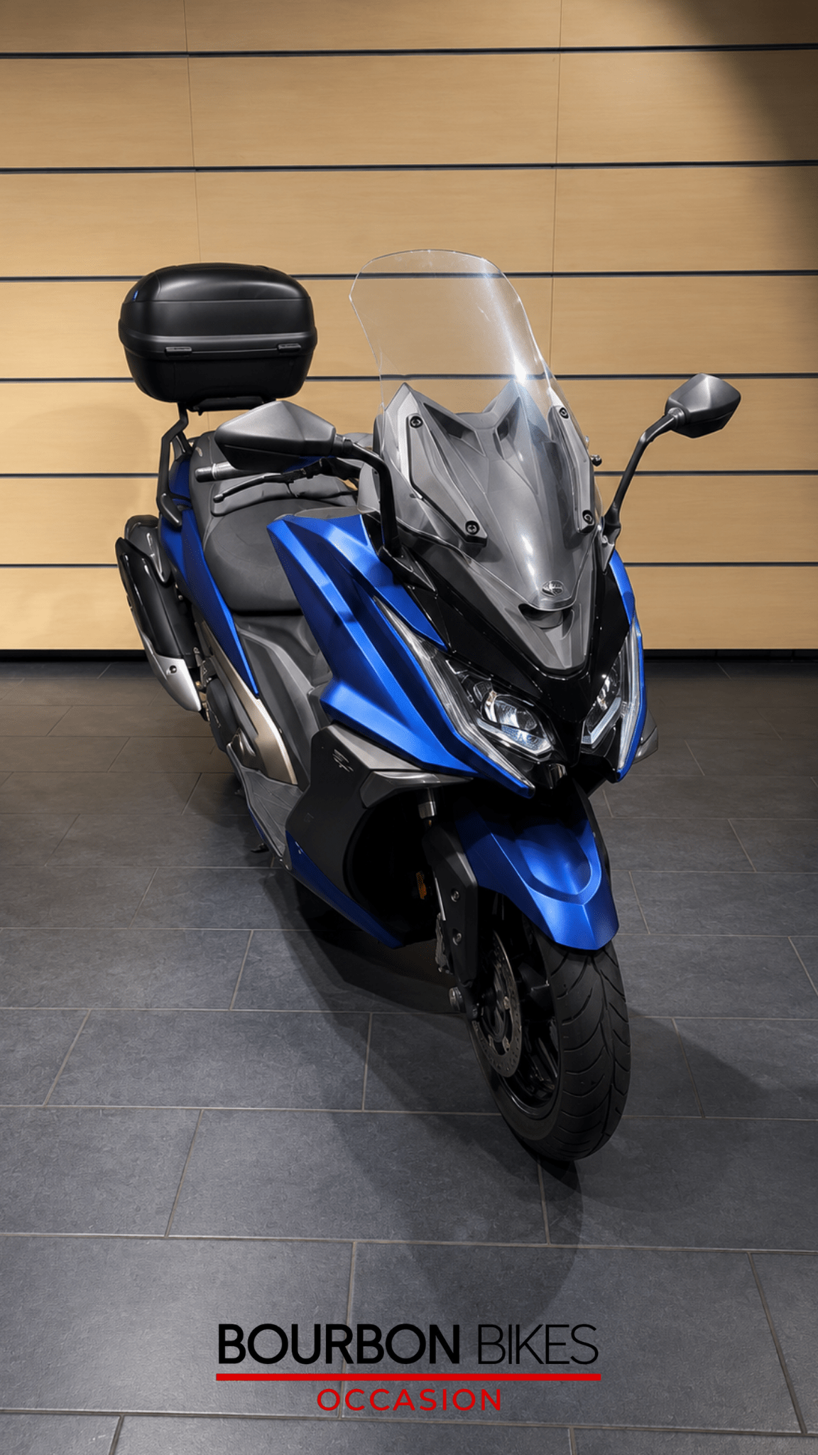 KYMCO AK 550 