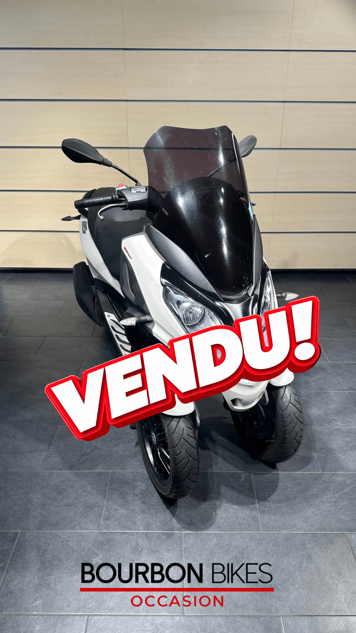 PIAGGIO MP3 300 
