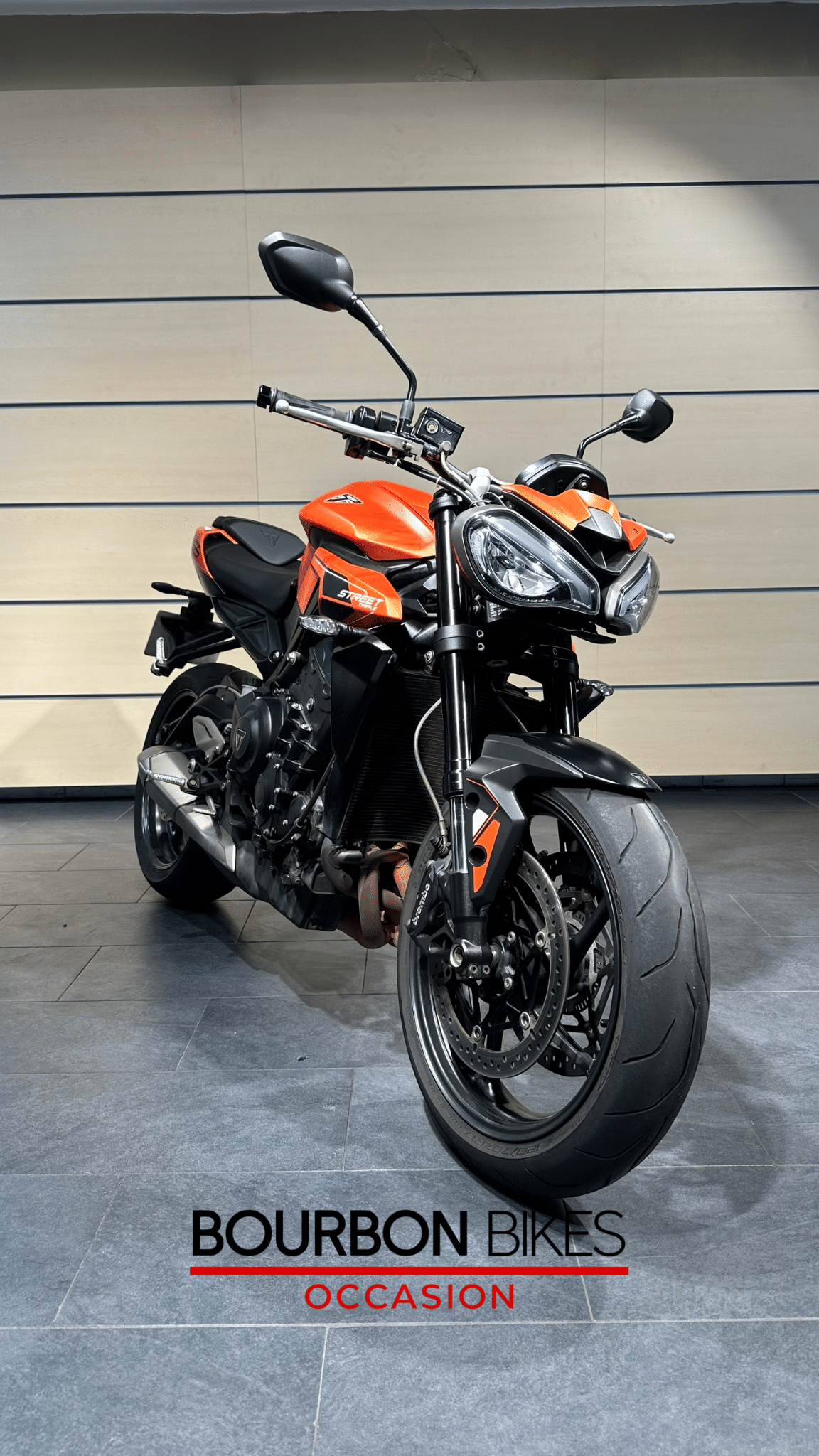 TRIUMPH STREET TRIPLE 765 R 